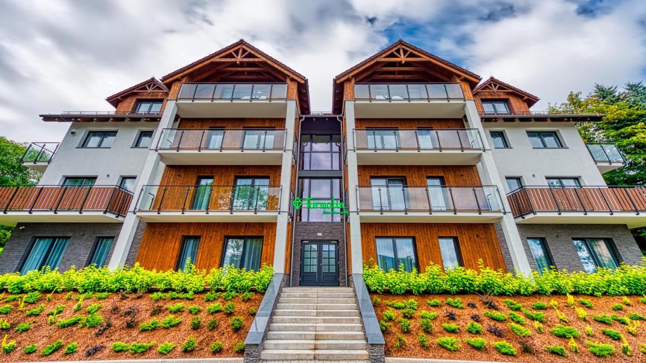 Apartamenty Vip Centrum - Wczasowa 17 By Royal Aparts Świeradów-Zdrój Exteriör bild