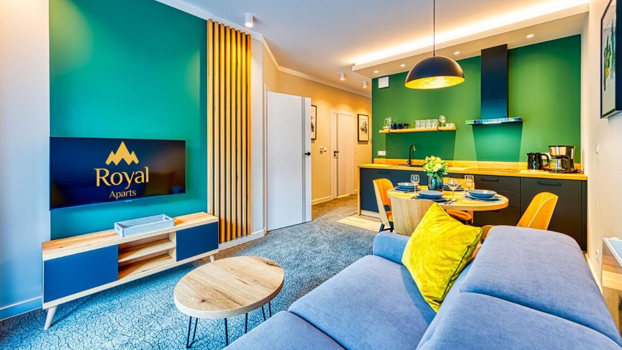 Apartamenty Vip Centrum - Wczasowa 17 By Royal Aparts Świeradów-Zdrój Exteriör bild