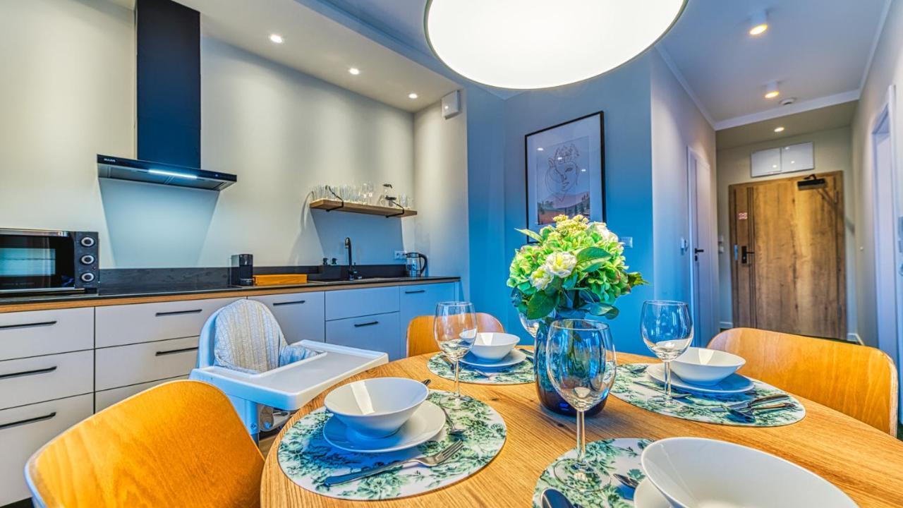 Apartamenty Vip Centrum - Wczasowa 17 By Royal Aparts Świeradów-Zdrój Exteriör bild