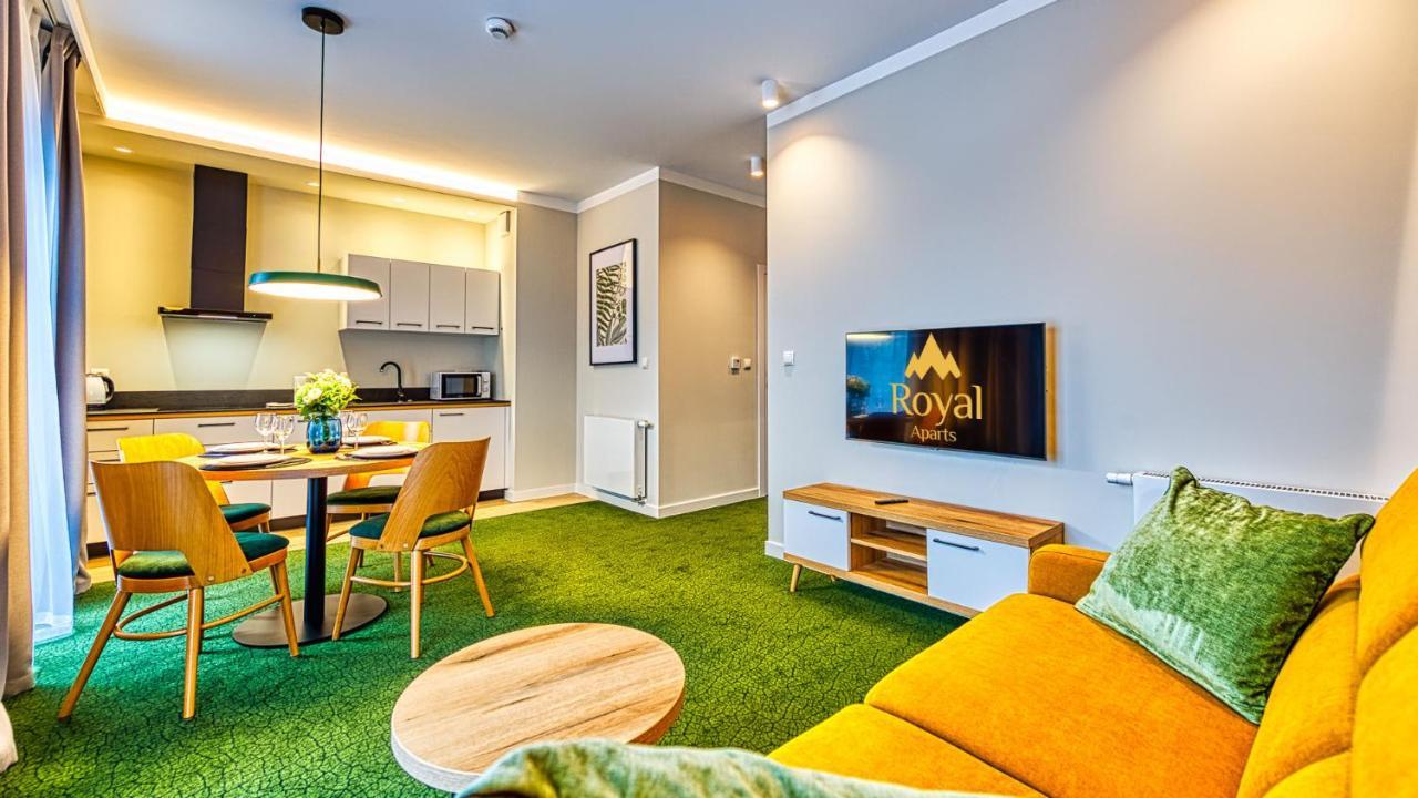 Apartamenty Vip Centrum - Wczasowa 17 By Royal Aparts Świeradów-Zdrój Exteriör bild