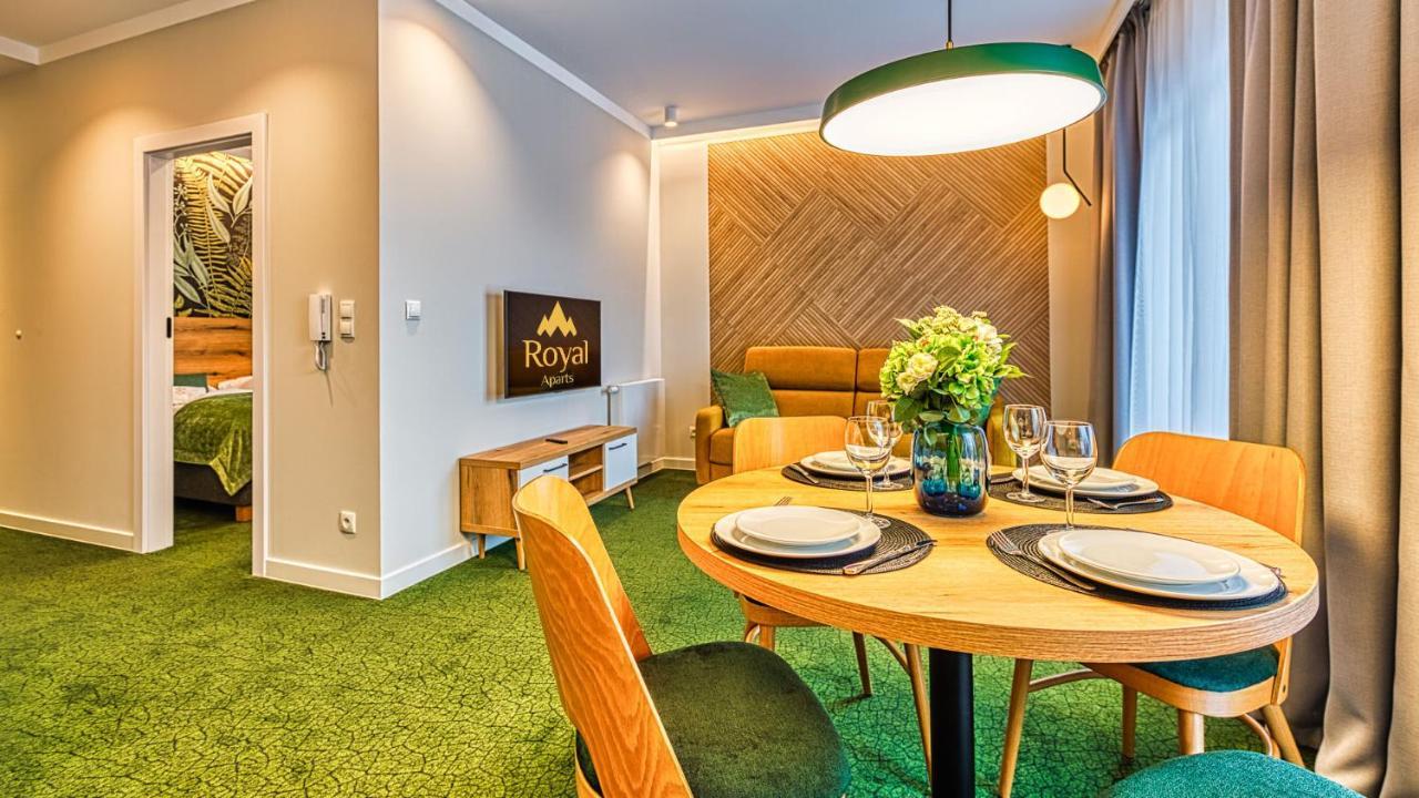 Apartamenty Vip Centrum - Wczasowa 17 By Royal Aparts Świeradów-Zdrój Exteriör bild